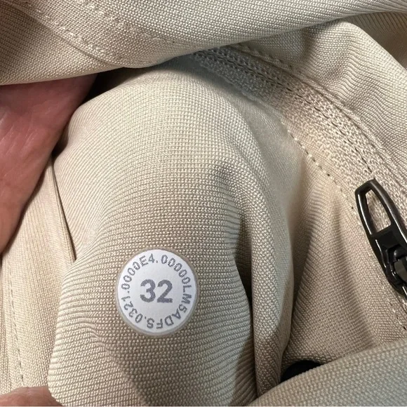 New Lululemon Surge Jogger Camo Black Multi Size Large - Picture 5 of 10